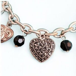 Beautiful Silver Heart Charm Bracelet Marcasite Black Beads 7.75" Pre loved